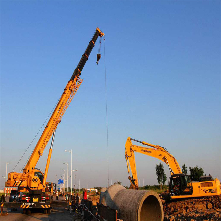 东阿25吨吊车吊8吨,最远吊多少米